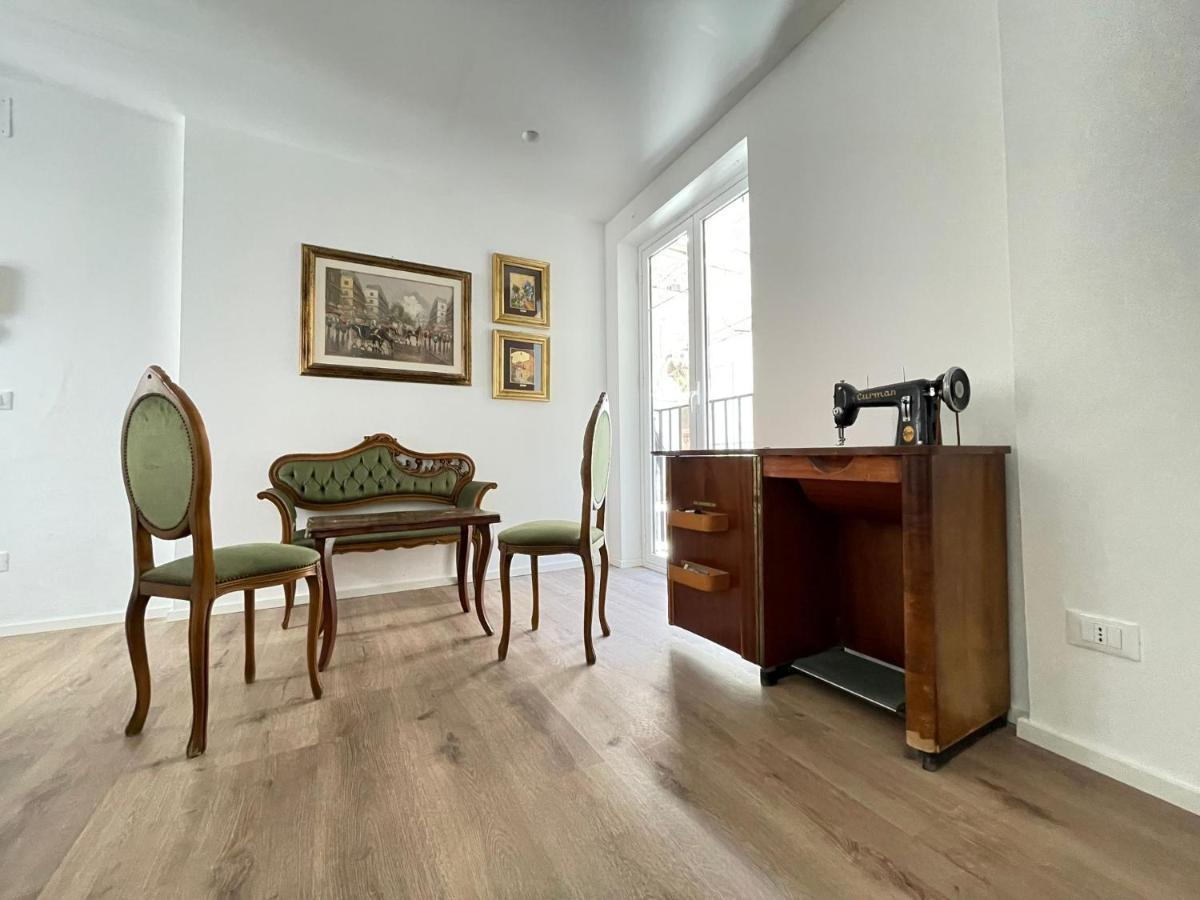 A Casa Di Elena Apartment Palermo Ngoại thất bức ảnh