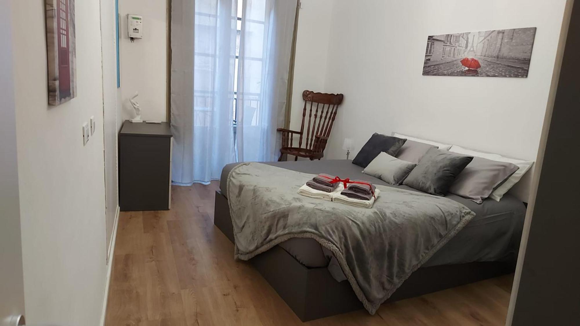 A Casa Di Elena Apartment Palermo Ngoại thất bức ảnh